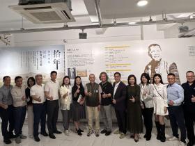 纪实摄影展还原感人“脱贫故事” ——摄影展《拾年——达里雅博依.沿河而徙 刘辉影像作品展》广东台山开幕